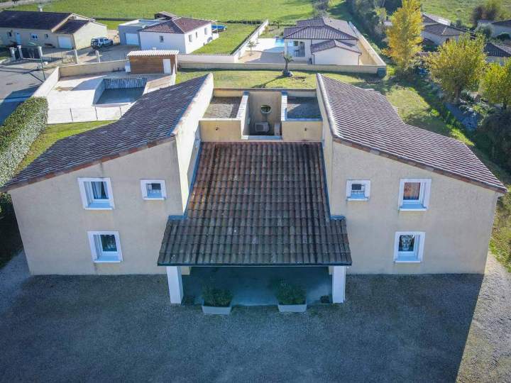 Pet-friendly holiday home Vallon-Pont-d’Arc